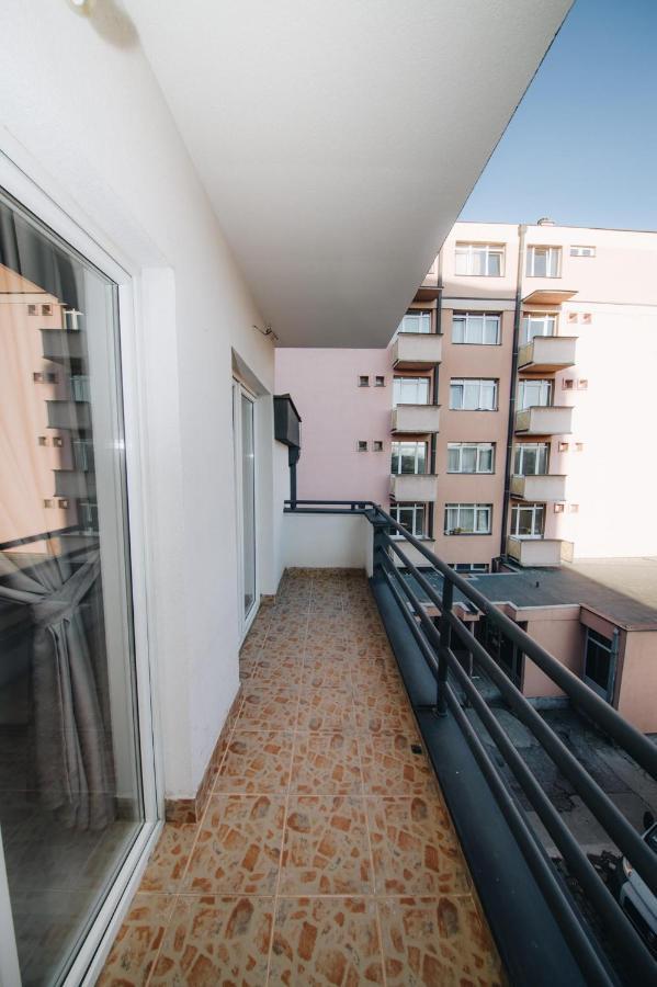 Duga Apartmani كراغوييفاك المظهر الخارجي الصورة
